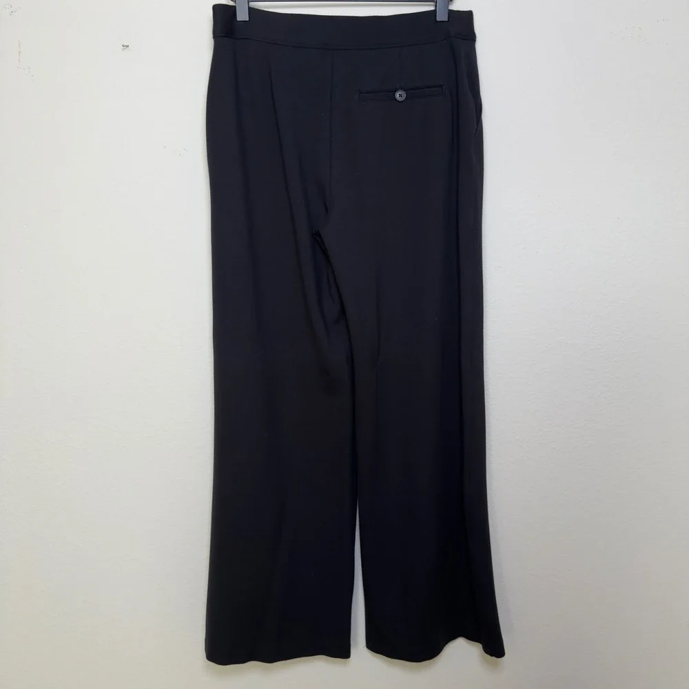SPANX women pull